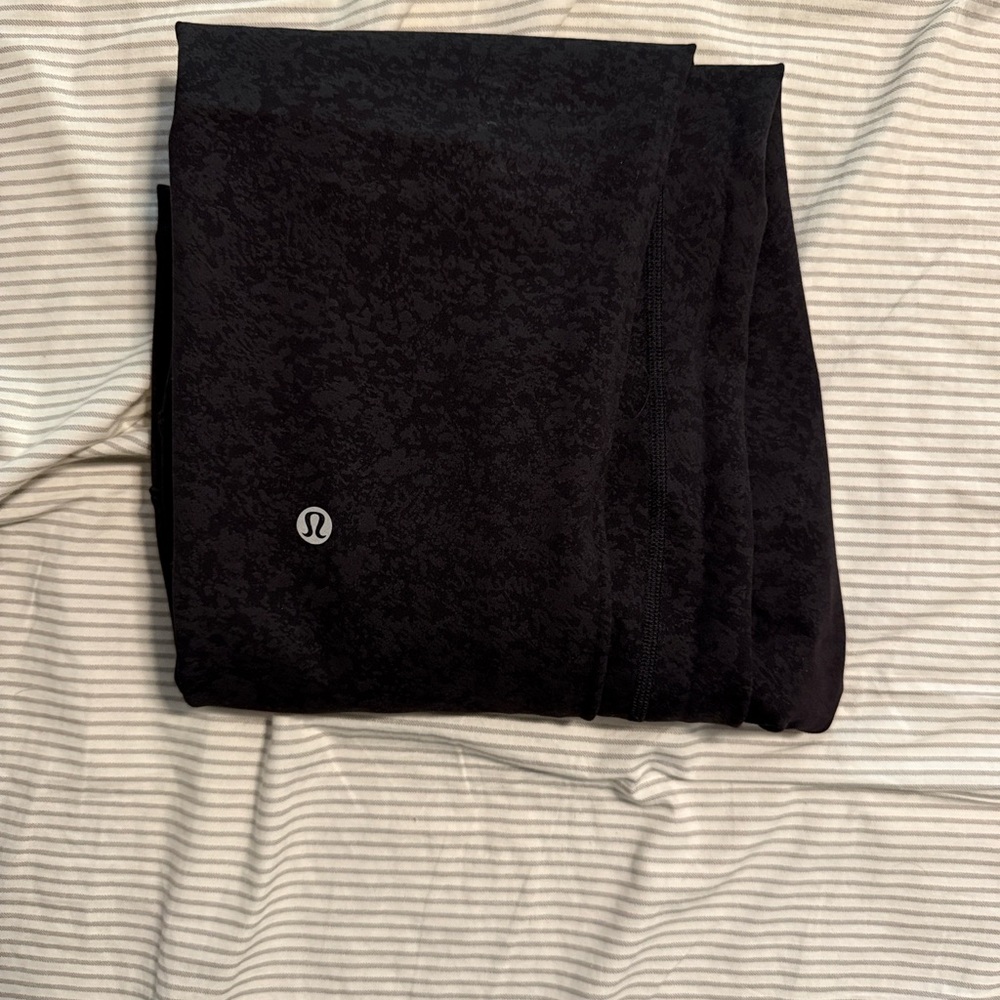 Lululemon High-Waisted Wunder Train Leggings